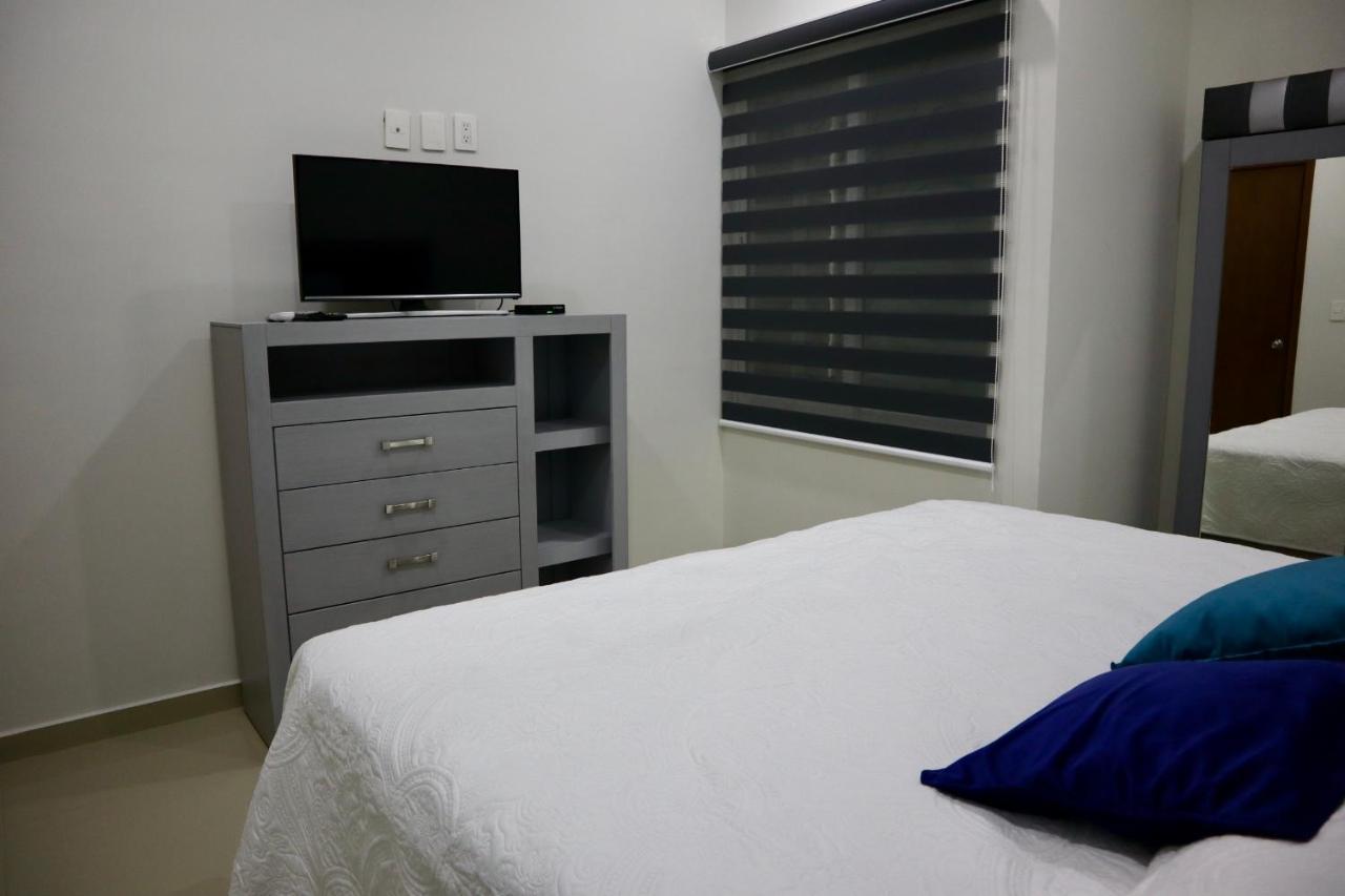 Appartamento Departamento Nuevo A 3 Min De La Playa Mazatlán Esterno foto